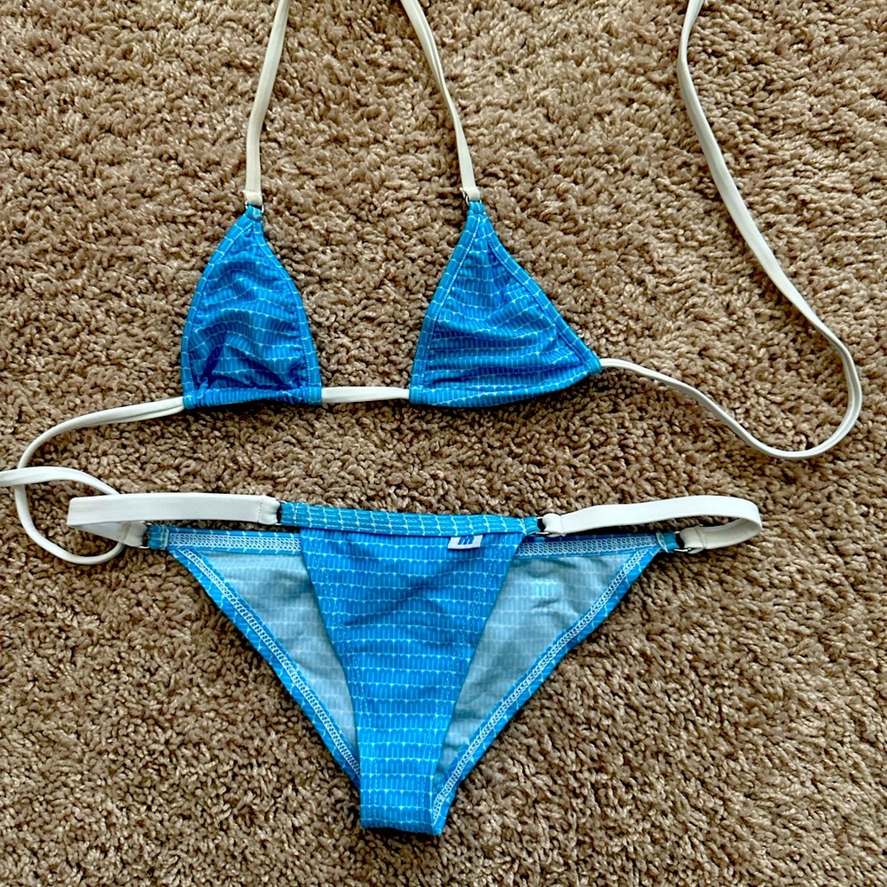 2019 Microminimus cheeky bikini size small!